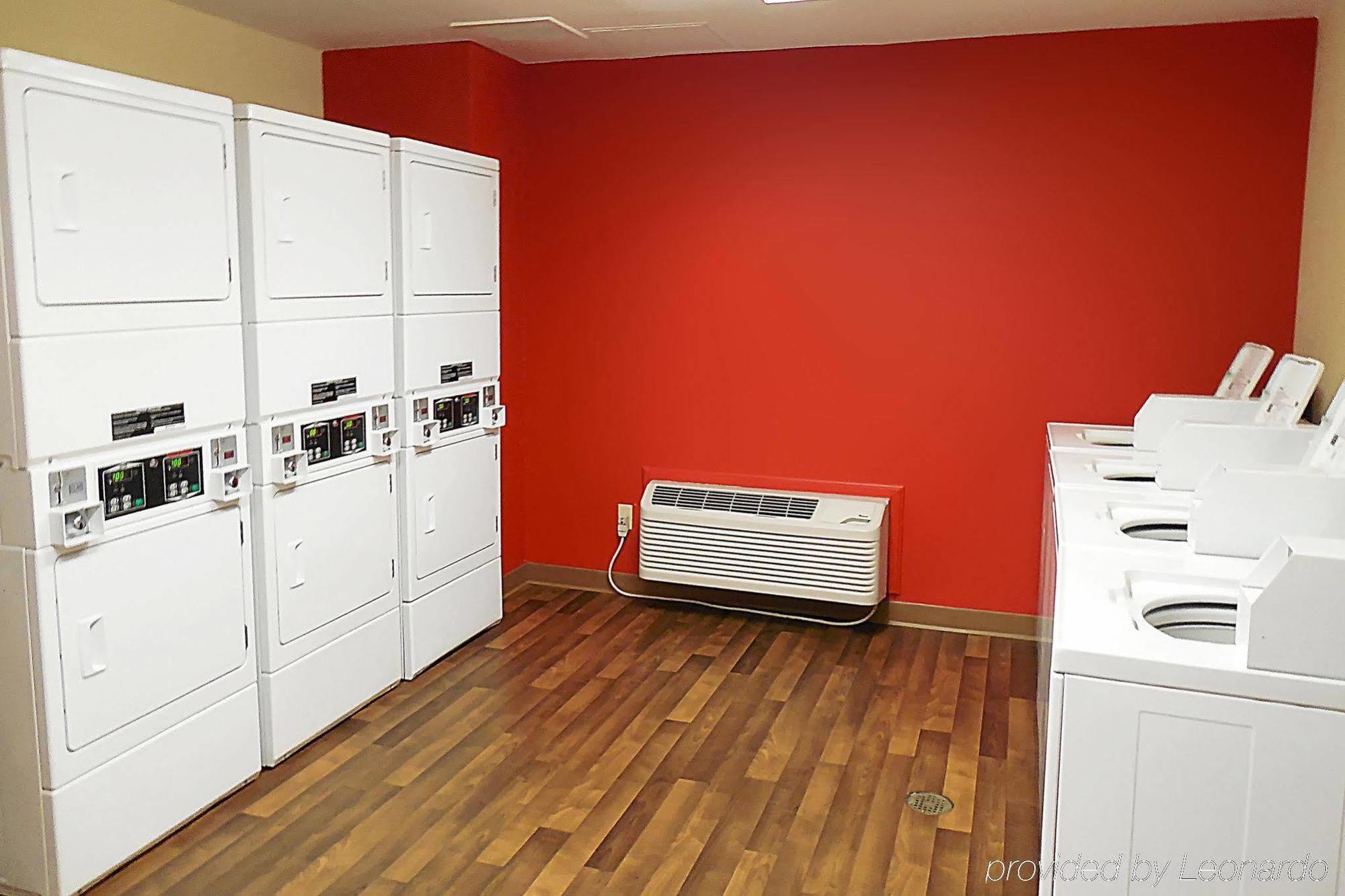 Extended Stay America Suites - San Diego - Carlsbad Village By The Sea Bagian luar foto